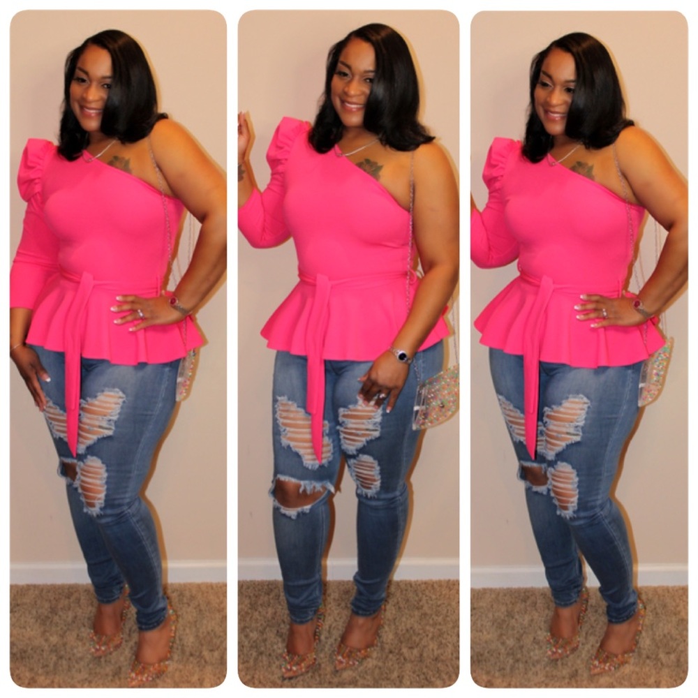 One shoulder top (pink)